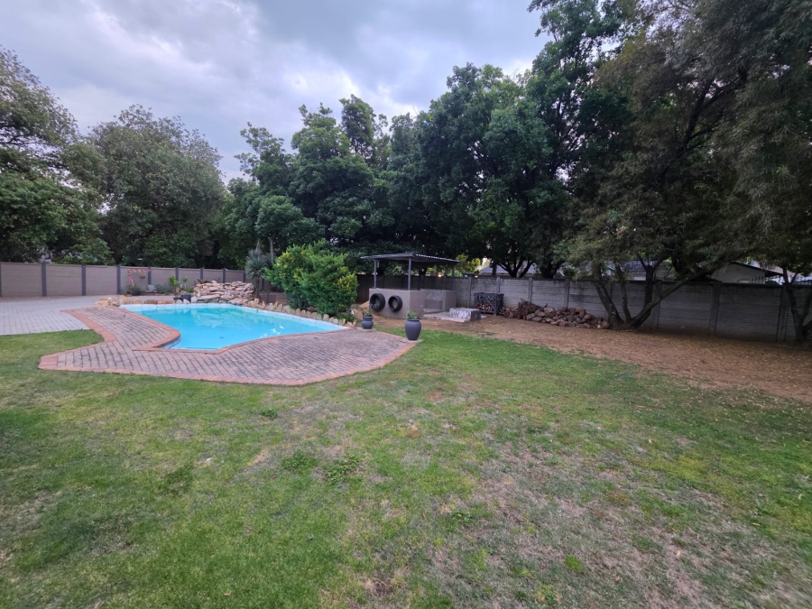 4 Bedroom Property for Sale in Sasolburg Ext 11 Free State